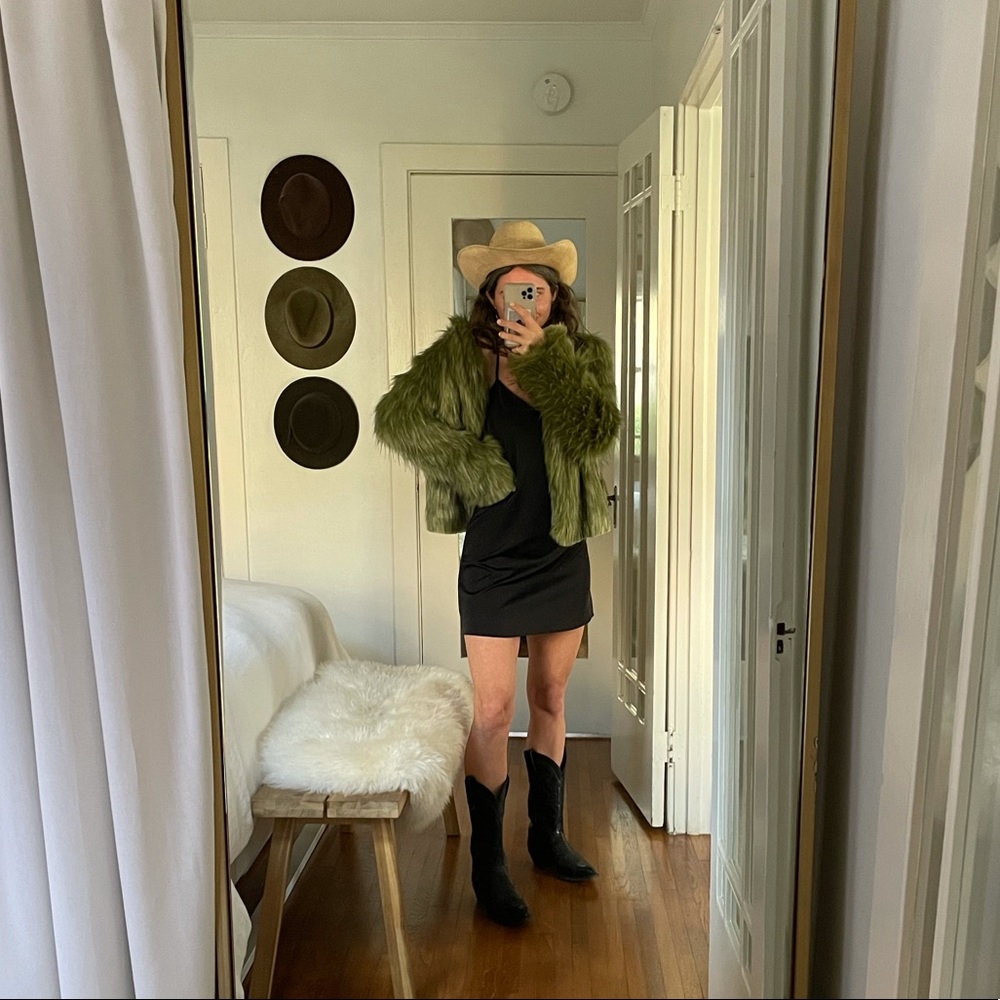 SpiritHoods faux fur, green jacket — never worn!